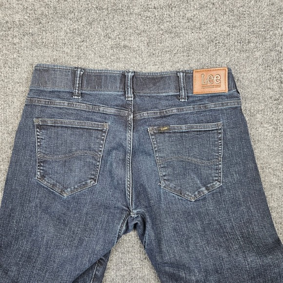 Lee Extreme Motion Regular Fit Straight Leg Jeans Men 34x30(27) Stretch Hemmed - Picture 11 of 11